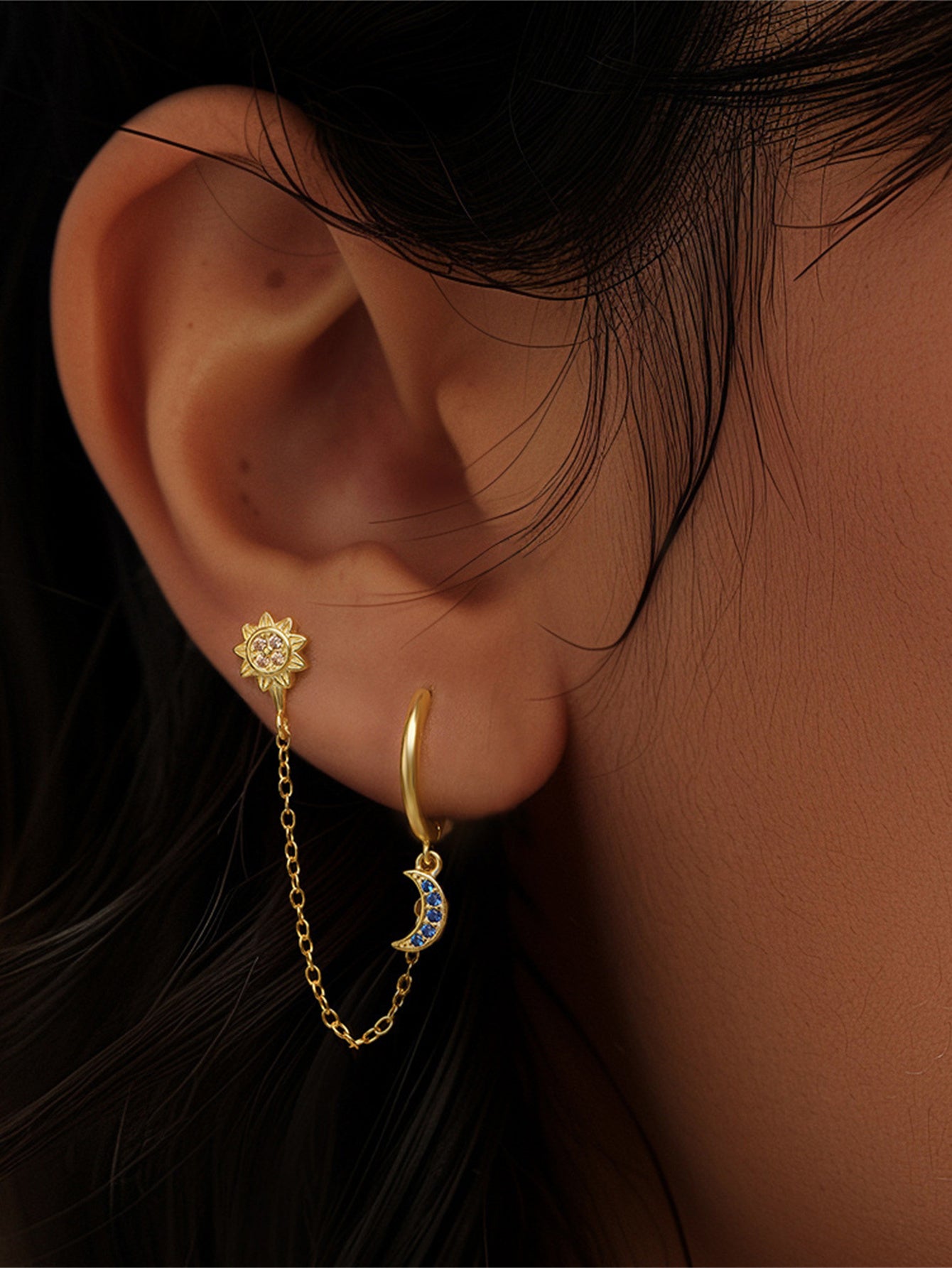 925 Sterling Silver Sun & Moon Chain Hoop Earrings