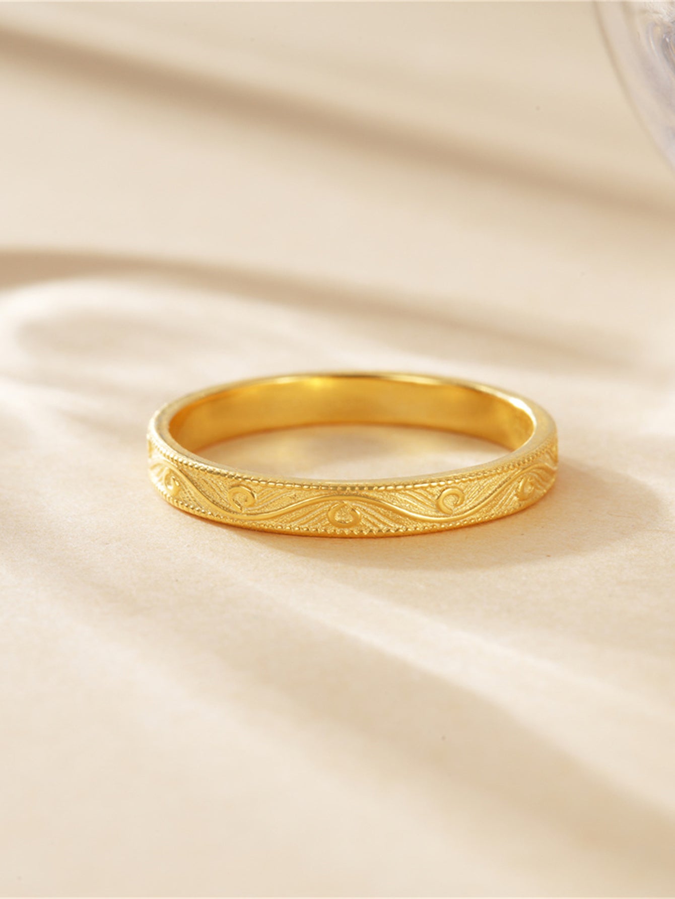 925 Sterling Silver Vintage Engraved Band Ring