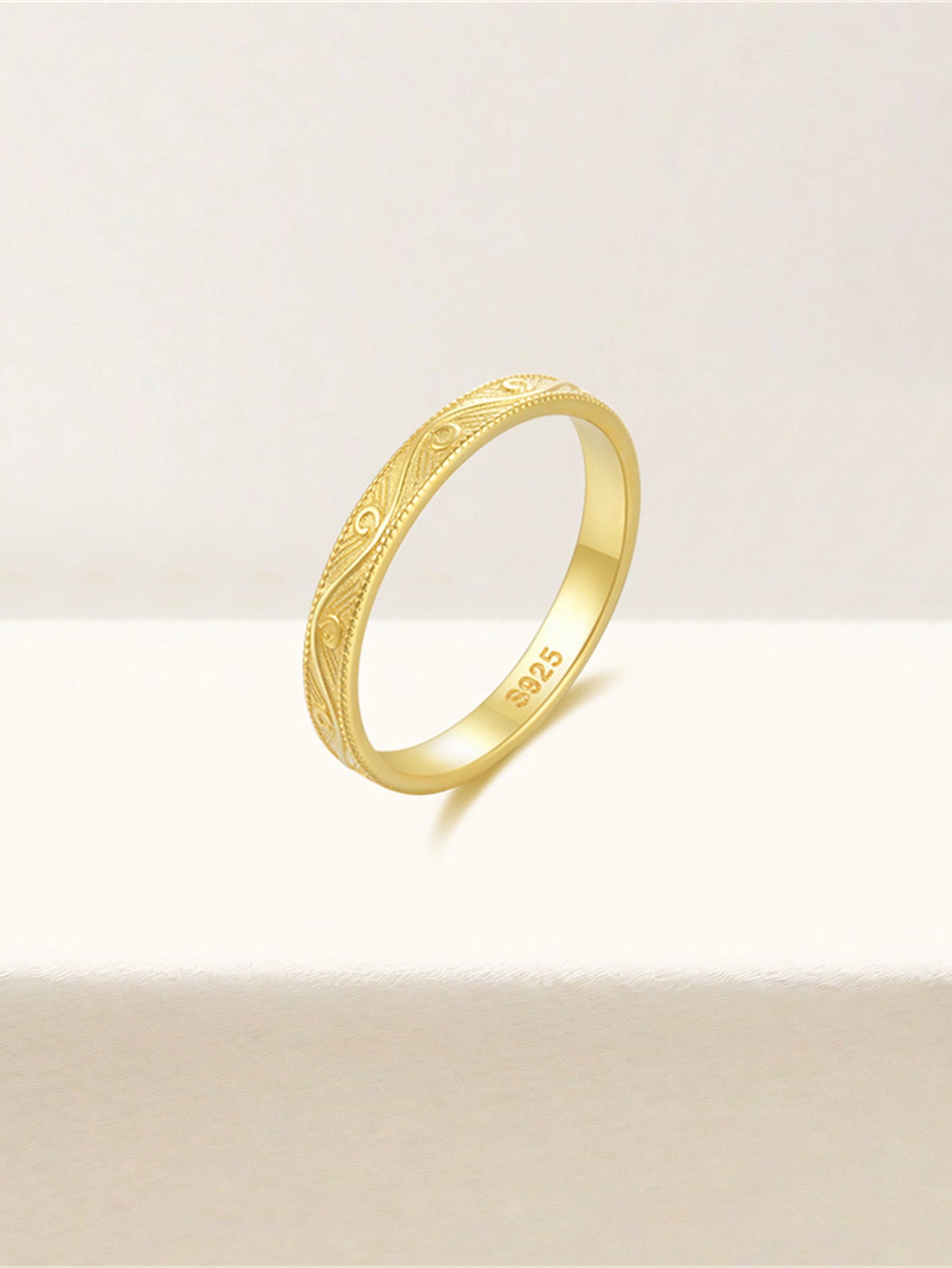 925 Sterling Silver Vintage Engraved Band Ring