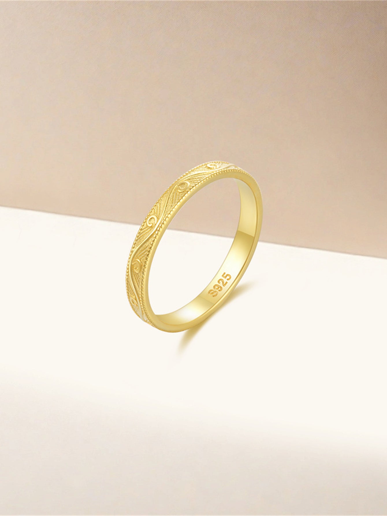 925 Sterling Silver Vintage Engraved Band Ring