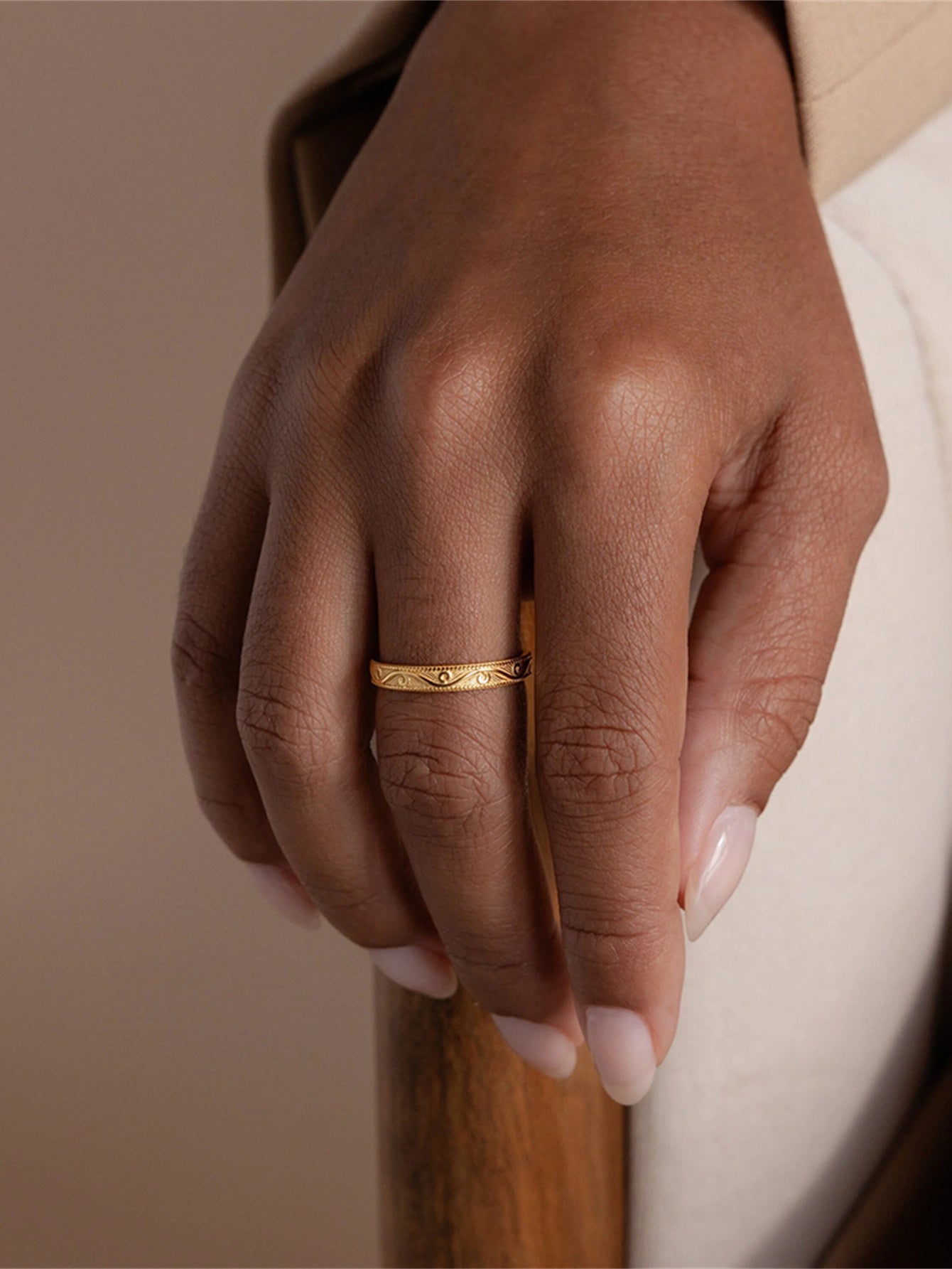 925 Sterling Silver Vintage Engraved Band Ring