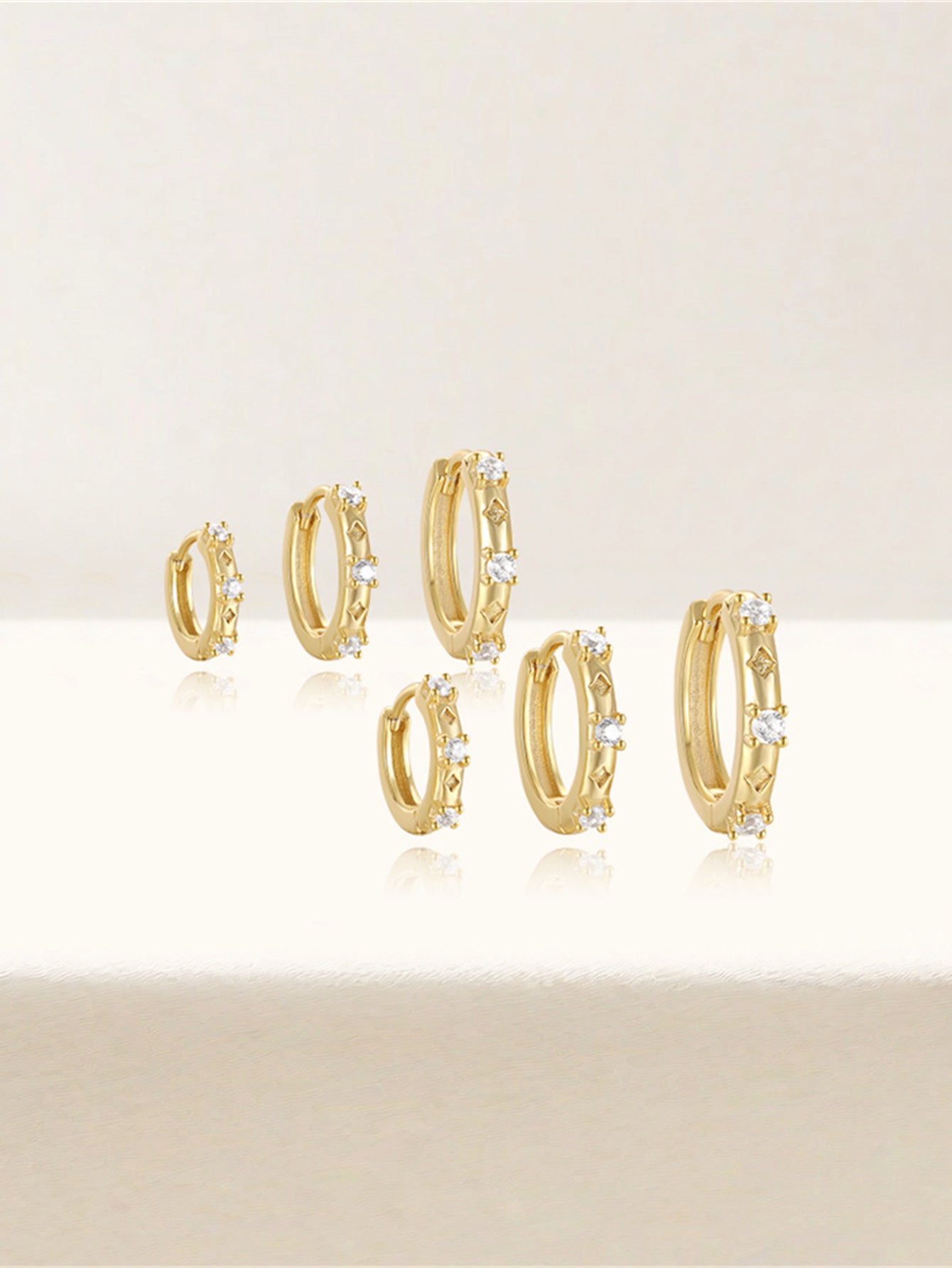 925 Sterling Silver Zircon Huggie Hoop Earrings