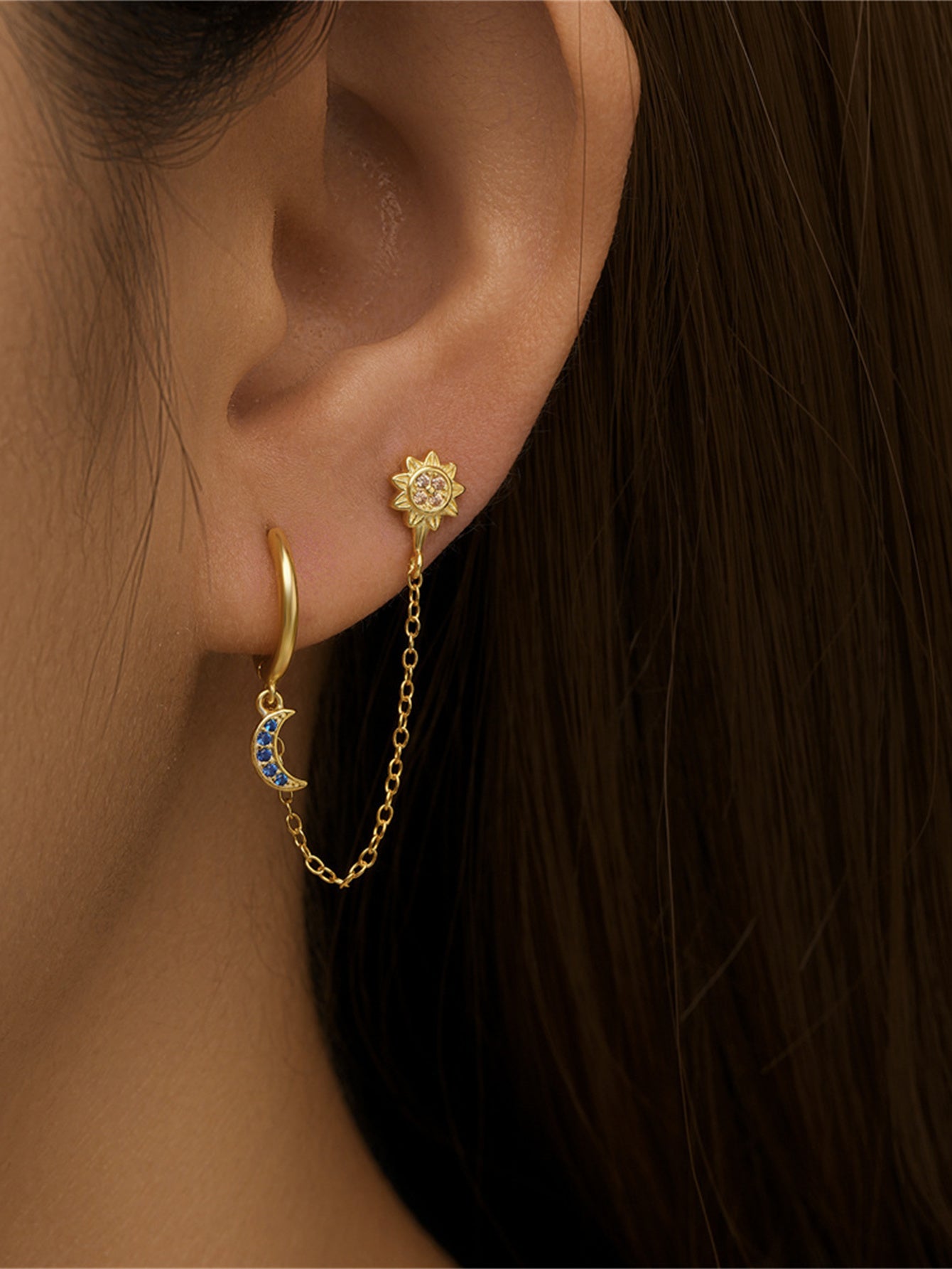 925 Sterling Silver Sun & Moon Chain Hoop Earrings