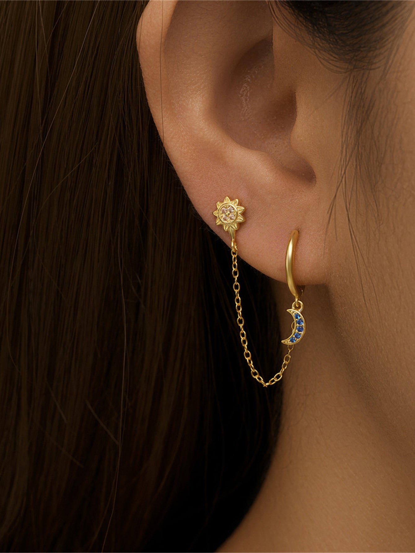 925 Sterling Silver Sun & Moon Chain Hoop Earrings