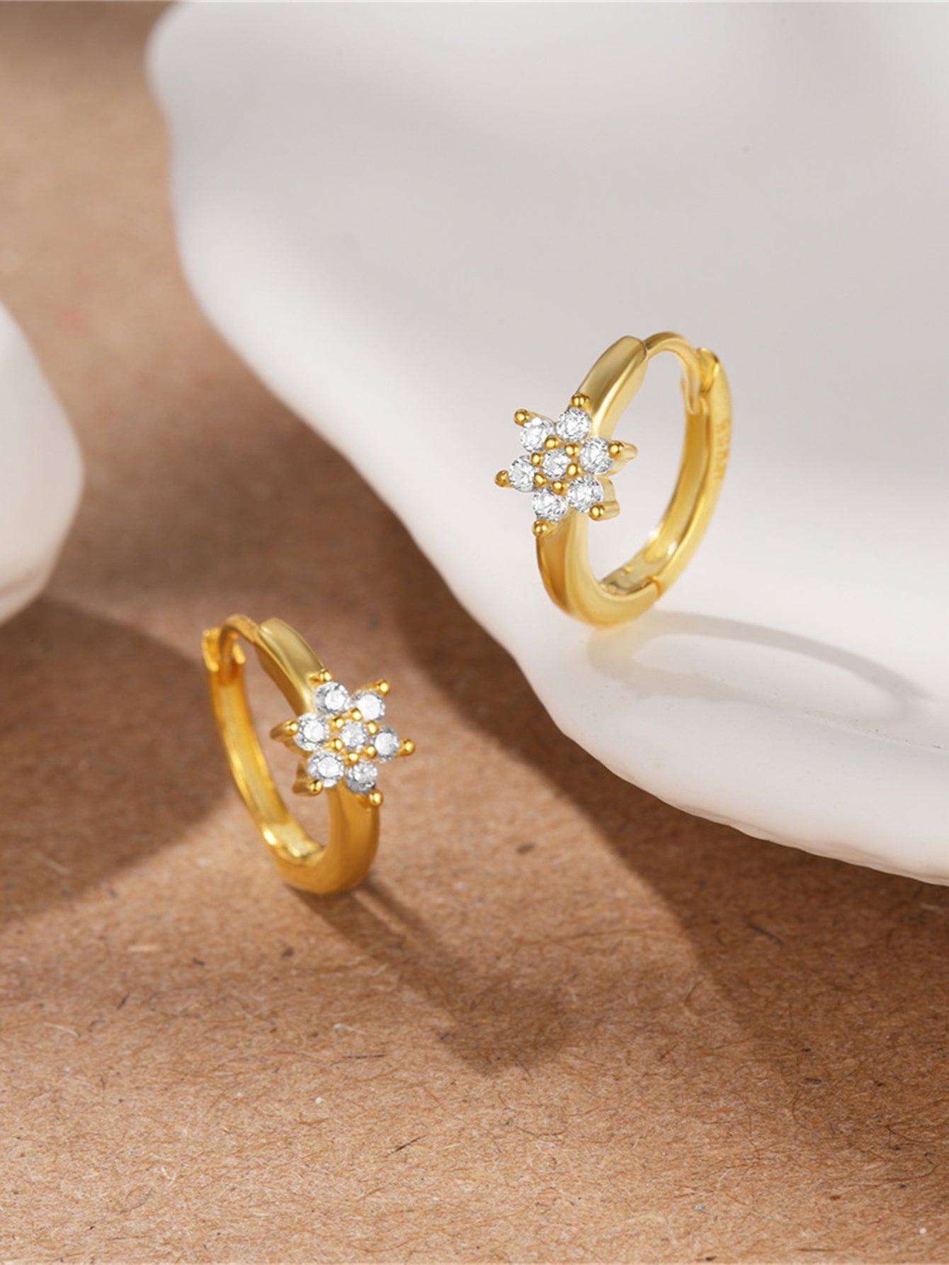 925 Sterling Silver Flower Zircon Hoop Earrings