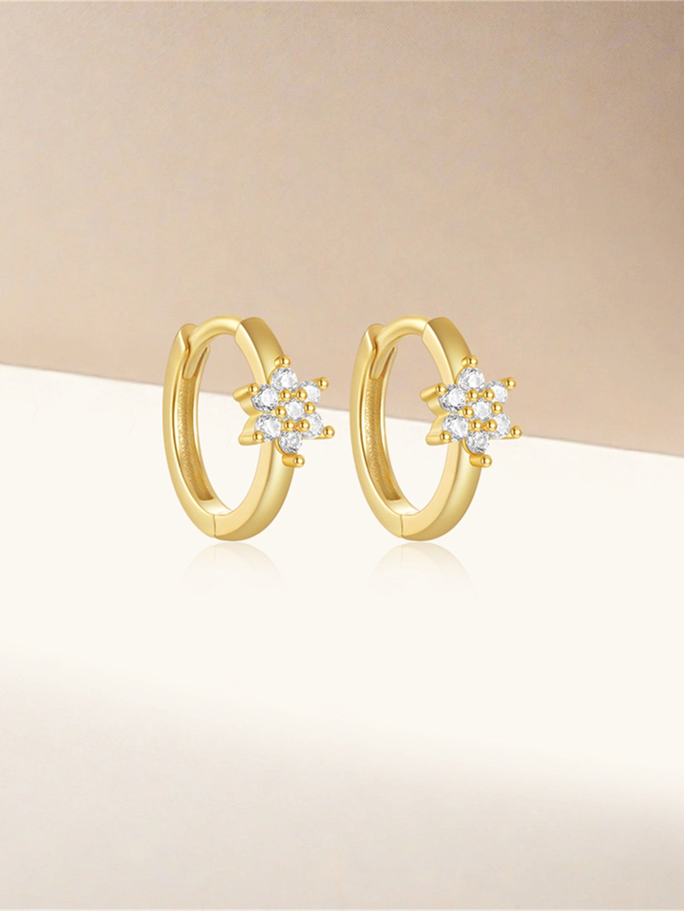 925 Sterling Silver Flower Zircon Hoop Earrings