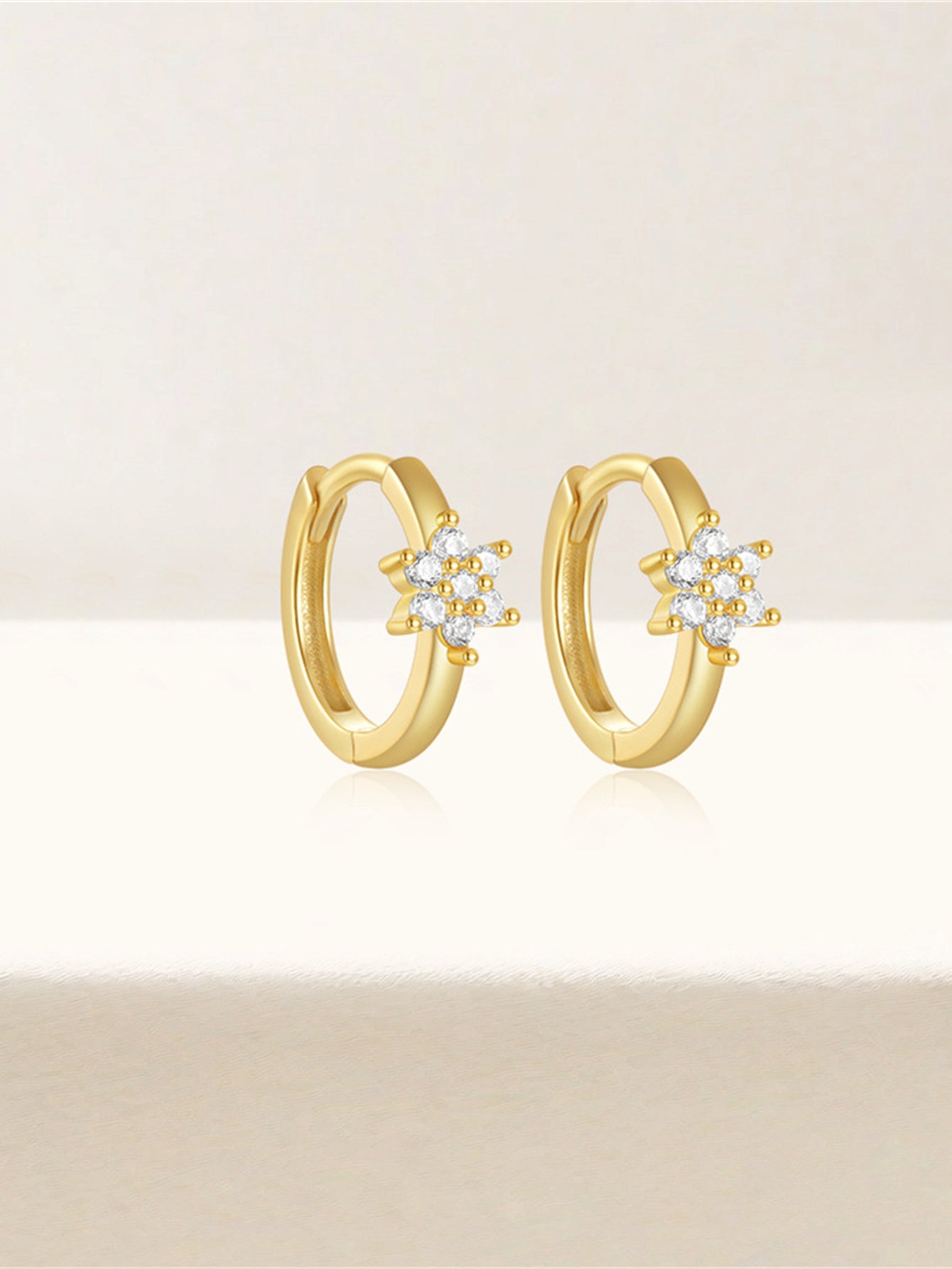 925 Sterling Silver Flower Zircon Hoop Earrings