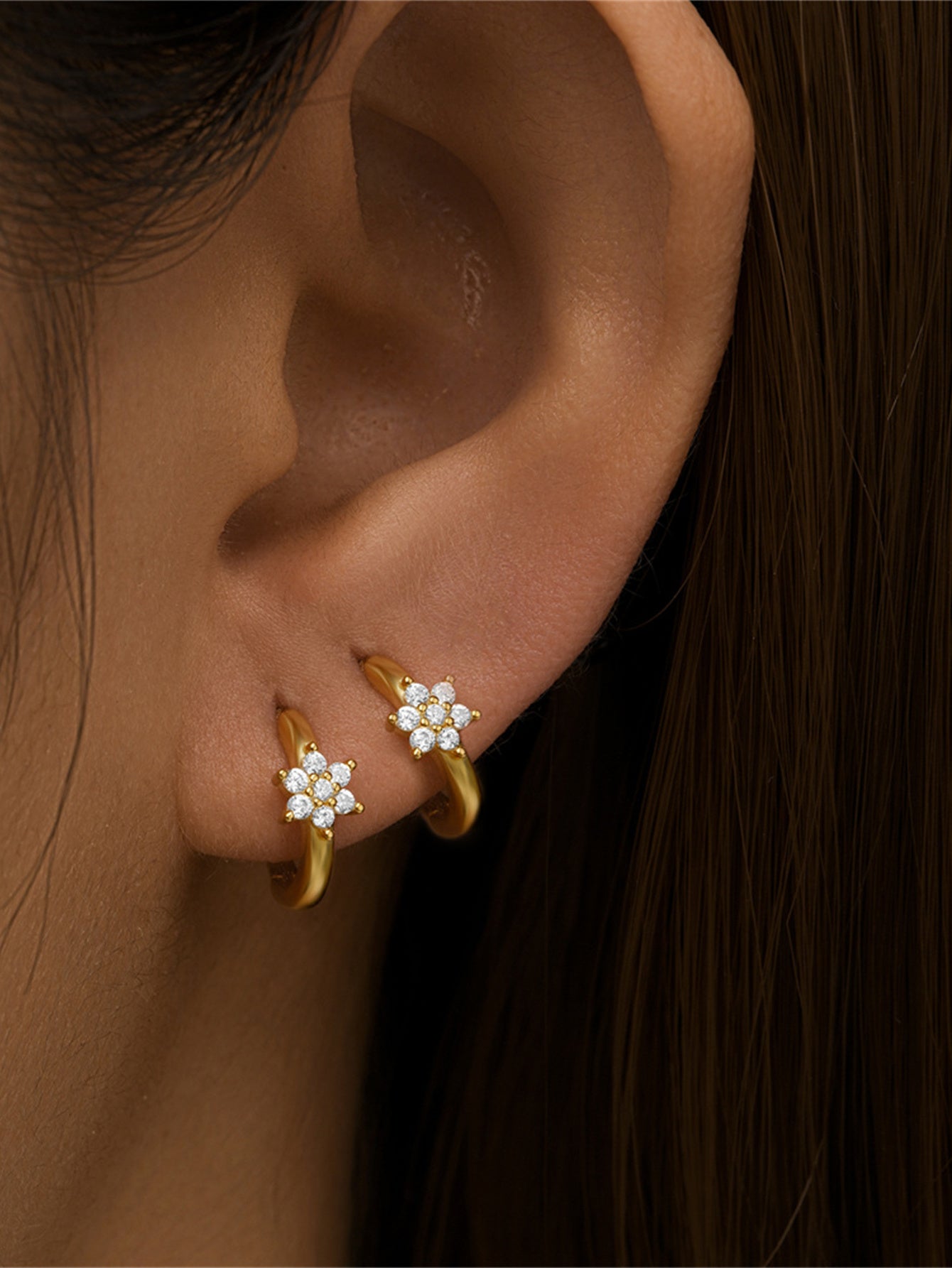 925 Sterling Silver Flower Zircon Hoop Earrings