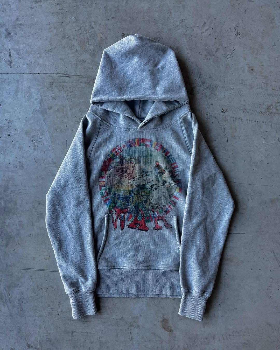 AOKLOK® Vintage Graphic Hoodie – Washed Grey Edition