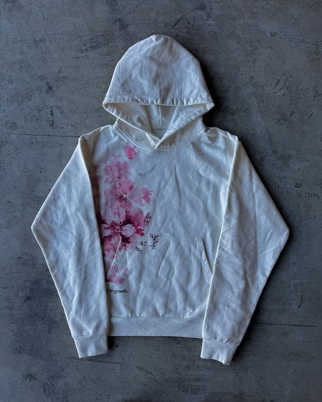 AOKLOK® Bloom Graphic Hoodie – Soft White Edition